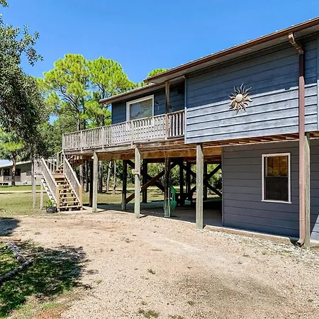 Villa Island Retreat